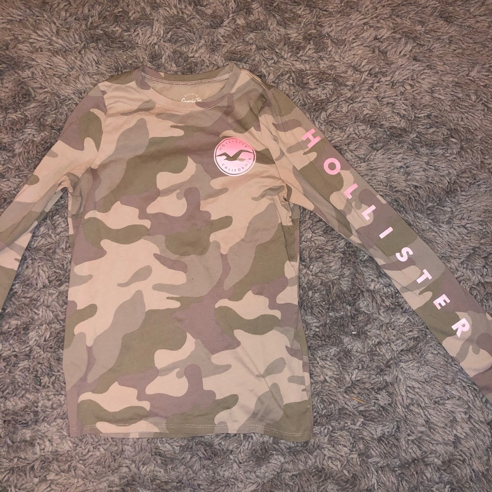 Hollister camo long sleeve t-shirt